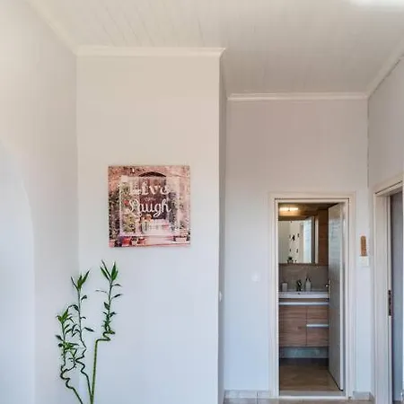 Antiopi's Apartament *